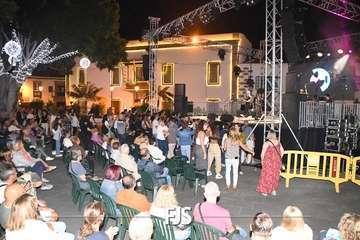 Concierto de Nia Correia en San Juan/Francisco Javier Santana e Ildefonso Rodríguez.